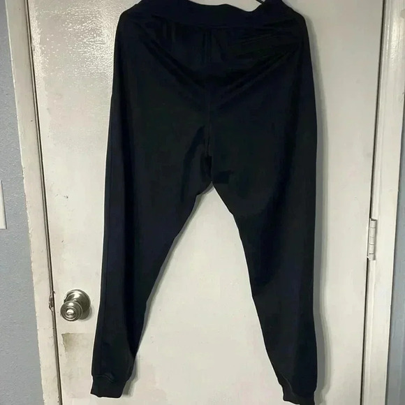 Men’s under armour sport style tricot joggers - Picture 6 of 8